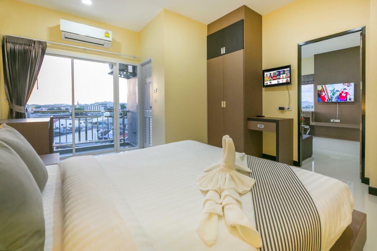 ตะวันอพาร์ทเม้นท์โฮเทลthawanapartmenthotel Satun Εξωτερικό φωτογραφία
